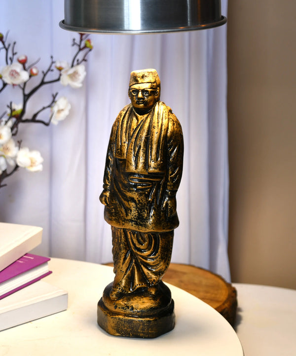 Terracotta Netaji Statue: Artisan-Made Tabletop Decor Masterpiece — main view