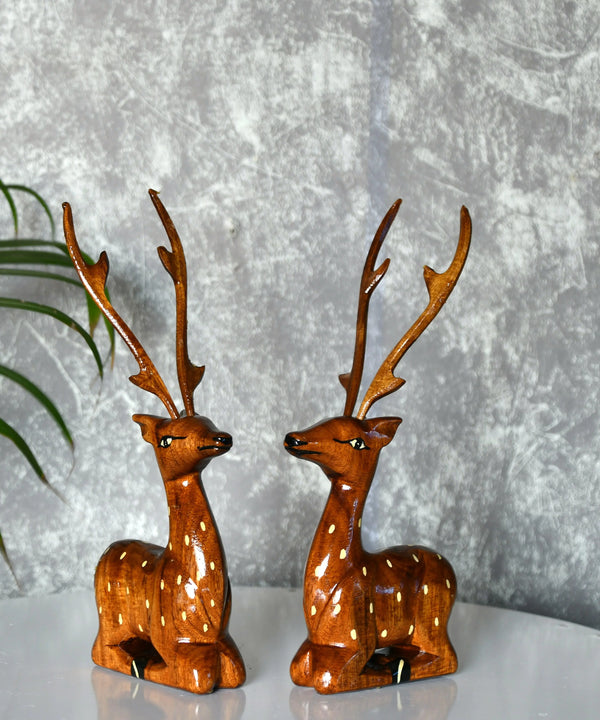 Sowpeace Pair of wooden sitting deer Artisan Decor — main view