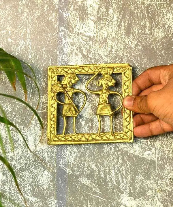 Dokra Squareplate: Artisan Brass Tabletop Elegance — image 6