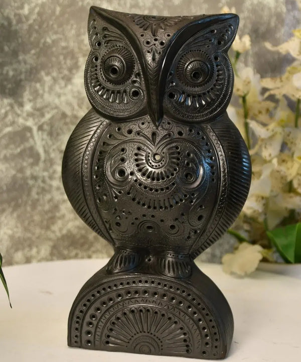 Artisan Black Terracotta Big Owl Tabletop Decor — image 4