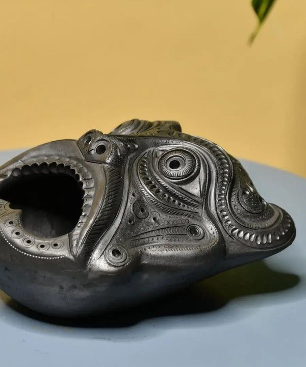 Black Terracotta Asur Mask: Unique Tabletop Accent — image 4