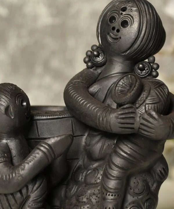 Black Terracotta Mother-Son Artisan Tabletop Decor for Home — image 3