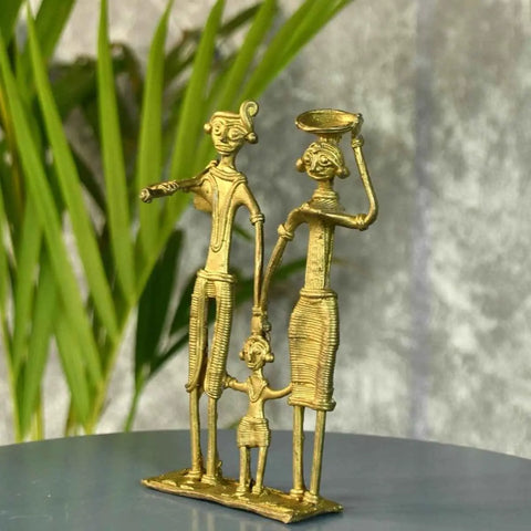 पहले परिवार