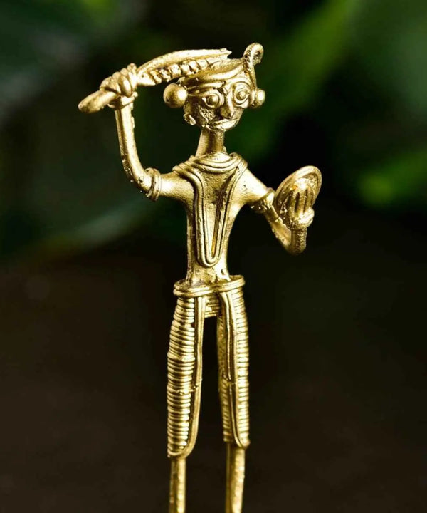 द गोल्ड हार्नेसर — main view
