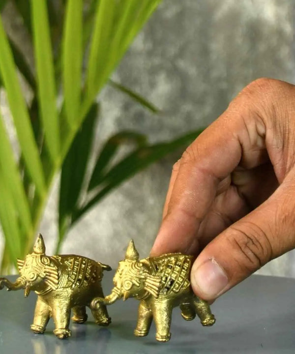 Handcrafted Brass Dhokra Elephant Tabletop Decor: Artisan Elegance for Home. — image 2