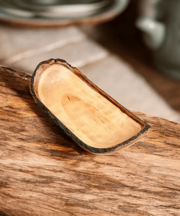 Sowpeace 18-Inch Acacia Wood Oval Serving Bowl — image 3
