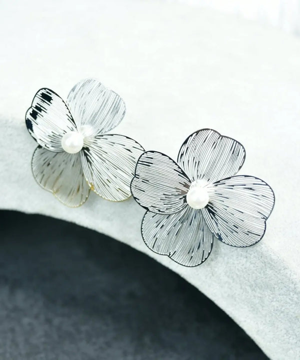 Sowpeace Centre Bead Flower Gold Stainless Steel Earrings | Elegant One‑Size Lightweight Jewelry for Women & Daily Wear — image 2