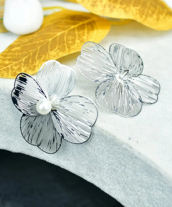Sowpeace Centre Bead Flower Gold Stainless Steel Earrings | Elegant One‑Size Lightweight Jewelry for Women & Daily Wear — image 3