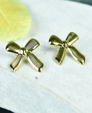 Sowpeace Floral Stripe Gold Stainless Steel Earrings | Stylish One‑Size Lightweight Jewelry for Women & Daily Wear — alternate view