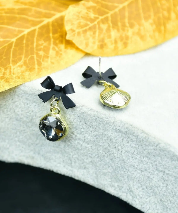 Sowpeace Gold Black Stainless Steel Crystal Ribbon Earrings | Elegant One‑Size Lightweight Jewelry for Women & Daily Wear — image 2