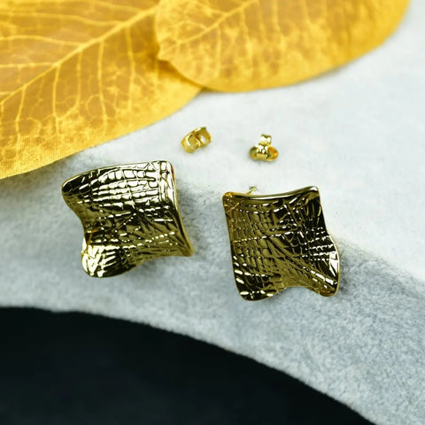 Sowpeace Gold Croc Stainless Steel Textured Square Earrings | Modern One‑Size Lightweight Jewelry for Women