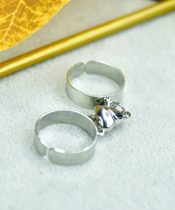 Sowpeace Metal Half Heart Magnetic Ring Stainless Steel | Romantic One‑Size Adjustable Couple Jewelry — main view