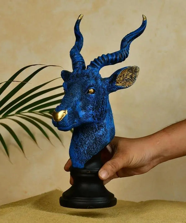 Sowpeace Resin Deer Bust — image 2