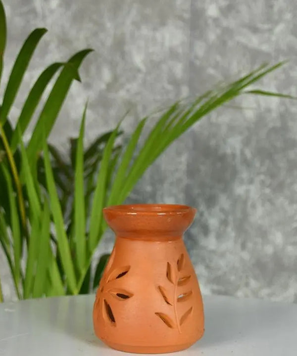 Terracotta Triangle Large Diffuser: Artisan-Made Tabletop Home Decor — image 3