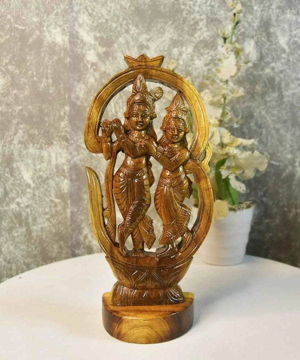 Wooden Radhe Krishna: Artisan Tabletop Decor — image 4