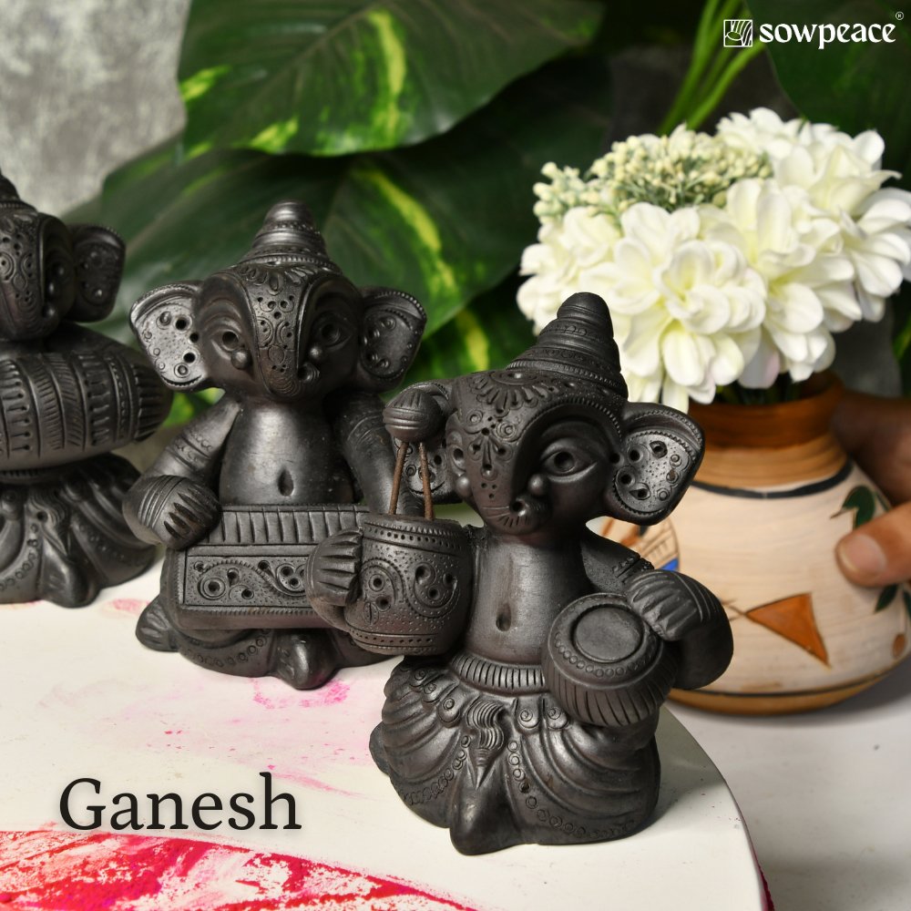 banner-Ganesh Chaturthi: Handcrafted Ganesh Murti