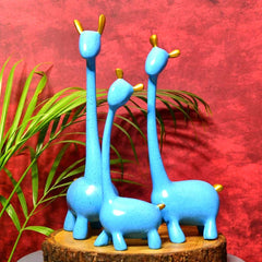 Sowpeace Resin Giraffe Family - Additional View