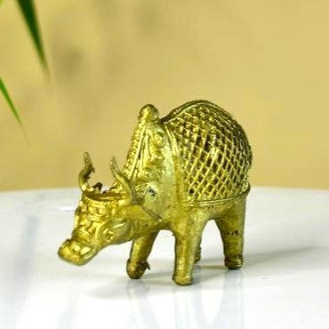 Dokra Ox: Brass Tabletop Masterpiece for Unique Home Decor