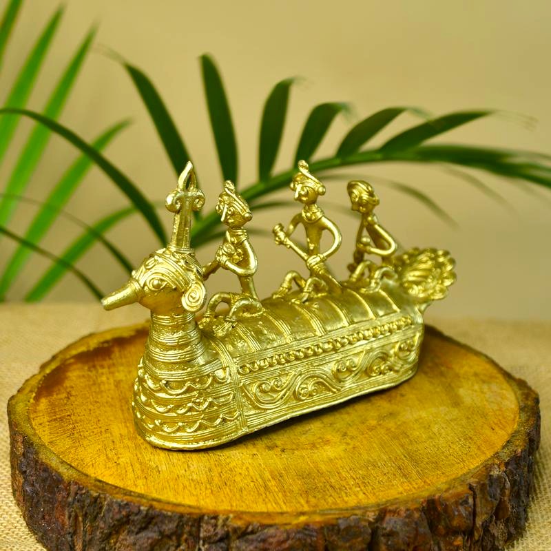Dhokra Boat: Artisan Brass Tabletop Decor of Ancient Times.