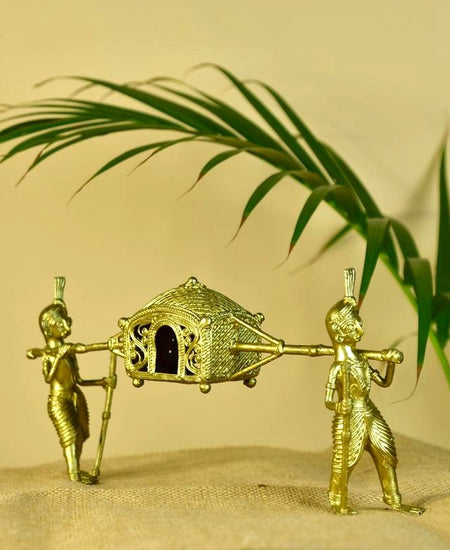 Dokra Palki: Brass Tabletop Elegance Decor