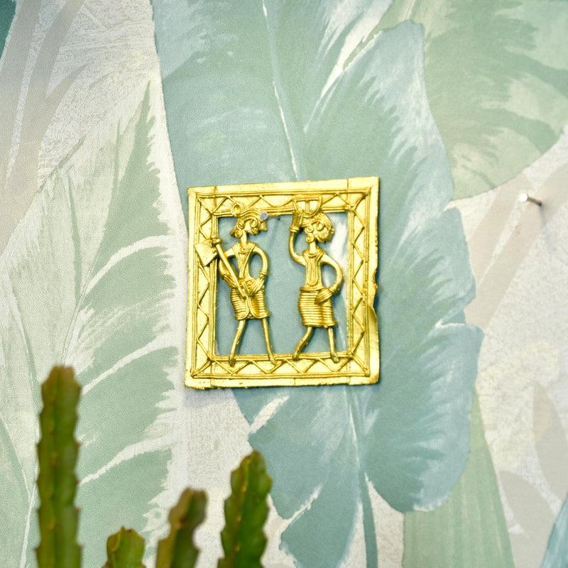 Dokra Squareplate: Artisan Brass Tabletop Elegance – view 1