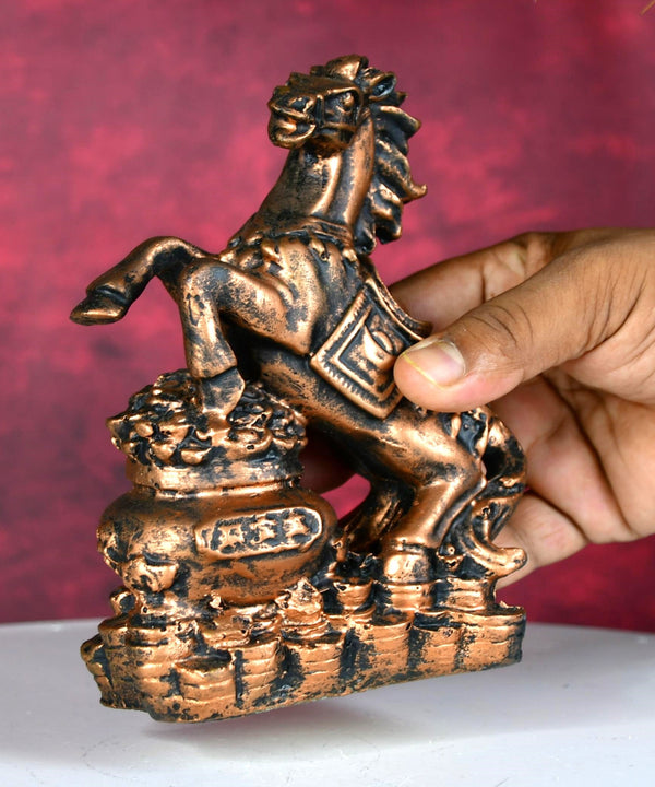 Sowpeace Resin Coin Horse Holder — image 6