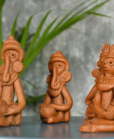 Sowpeace Terracotta Tribal Figurine Set: Artisan Tabletop Decor