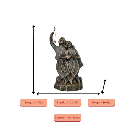 Vastu Principles for Abstract Baul: Terracotta Tabletop Elegance Decor Piece