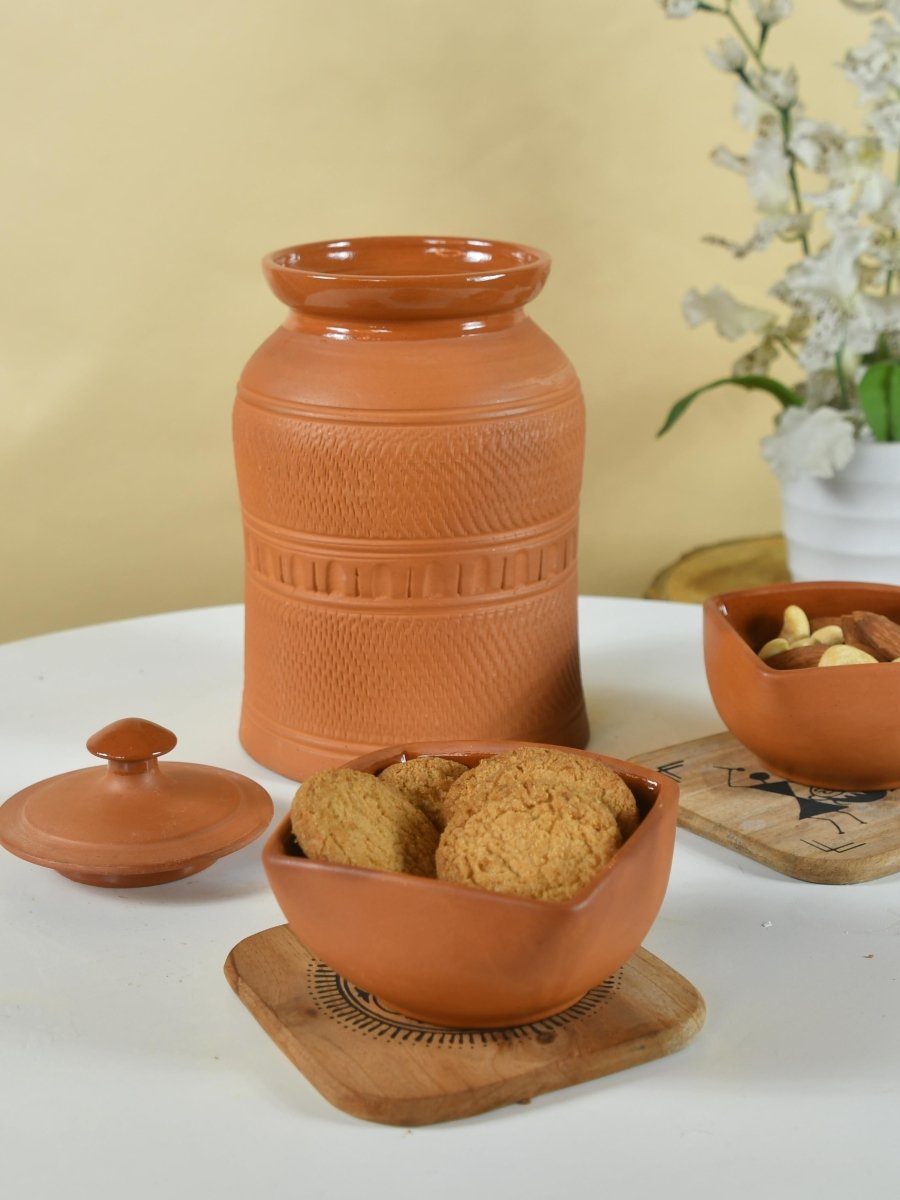 Artisan Terracotta Jar: Stylish Home & Kitchen Storage - Utensils - Sowpeace - Artisan Terracotta Jar: Stylish Home & Kitchen Storage - Terr - Uten - Terr - TCJR - Sowpeace