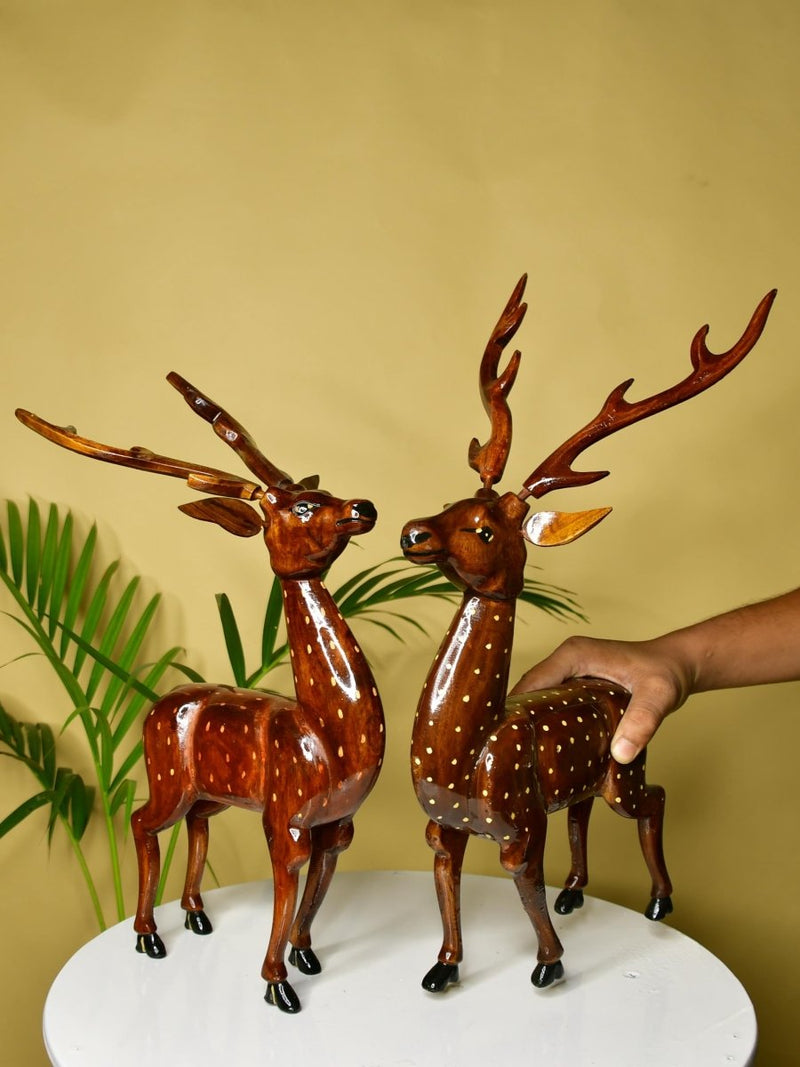 Artisan Wooden Deer Set: Exquisite Home Decor – view 5