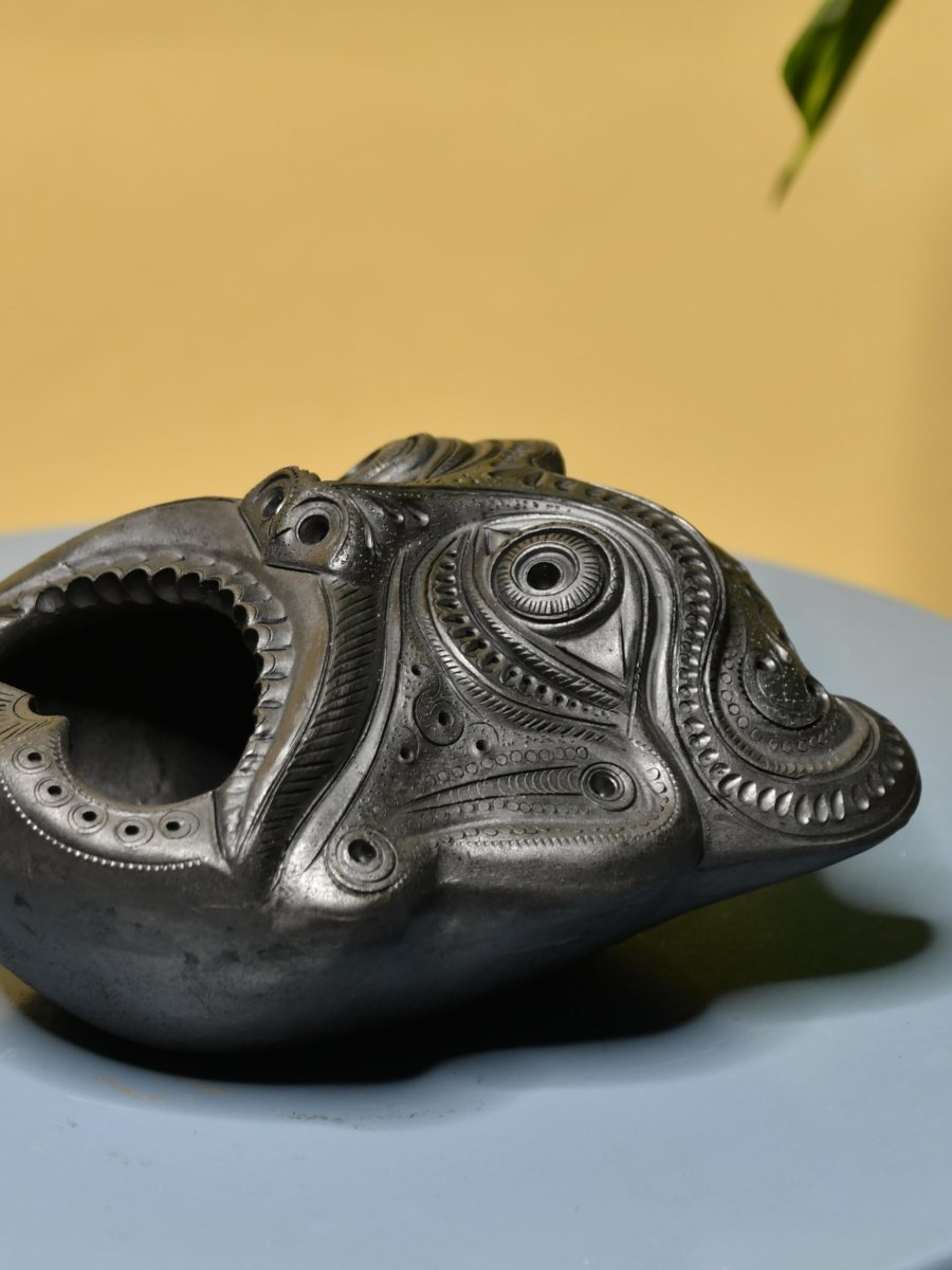 Black Terracotta Asur Mask: Unique Tabletop Accent