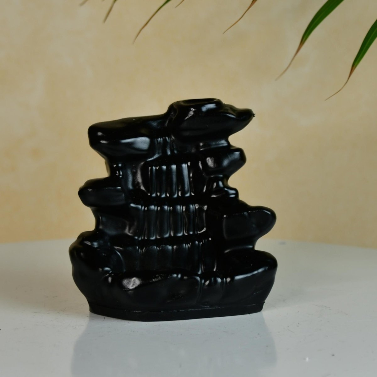 Design Smoke Fountain by Sowpeace - Beautiful Resin Showpiece for Home Decor