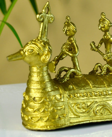 Dhokra Boat: Artisan Brass Tabletop Decor of Ancient Times.