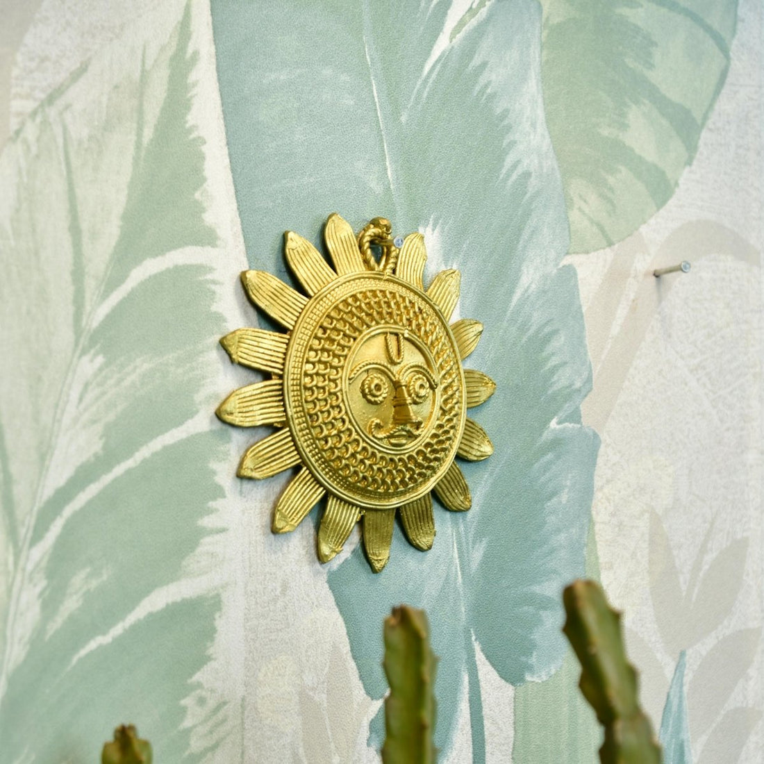 Dhokra Sunplate: Artisan Brass Tabletop Elegance for Home Decor - Dhokra - Sowpeace - Dokra - Wall decor