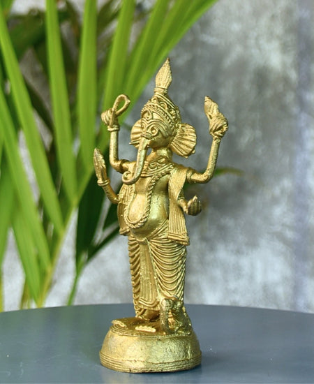 Dokra Ganesh: Brass Tabletop Masterpiece for Unique Home Decor