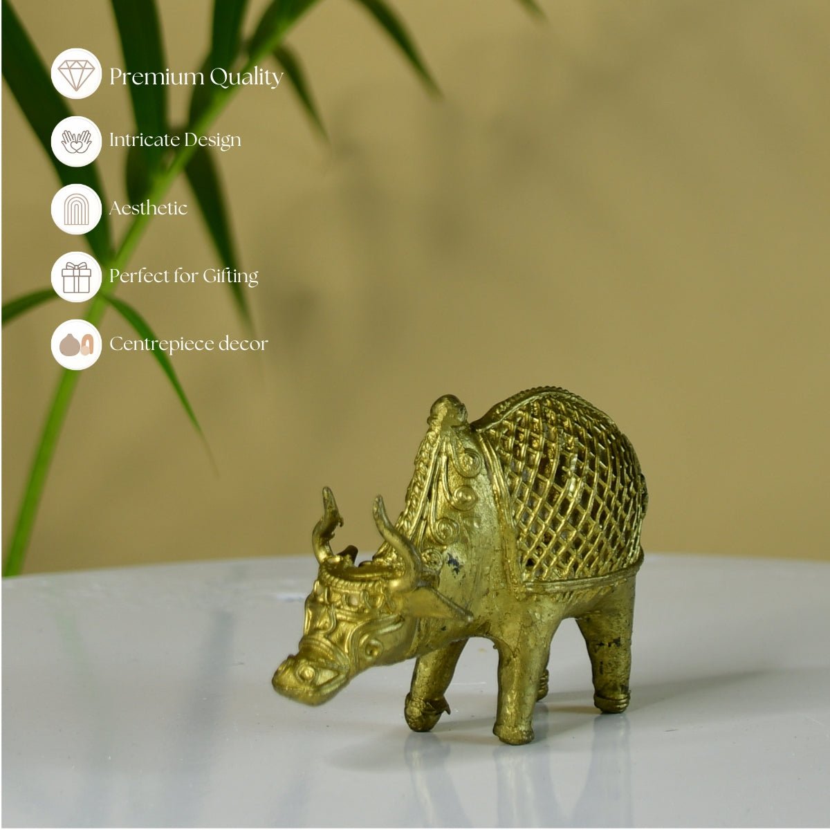 Dokra Ox: Brass Tabletop Masterpiece for Unique Home Decor