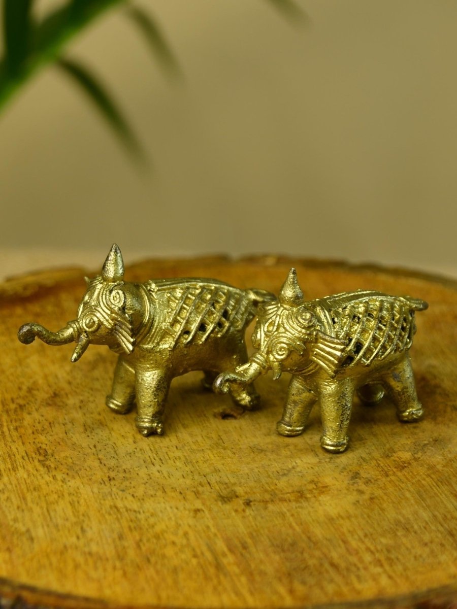 Handcrafted Brass Dhokra Elephant Tabletop Decor: Artisan Elegance for Home. - Sowpeace - Handcrafted Brass Dhokra Elephant Tabletop Decor: Artisan Elegance for Home. - Dok - DEL - BR - TT - Sowpeace