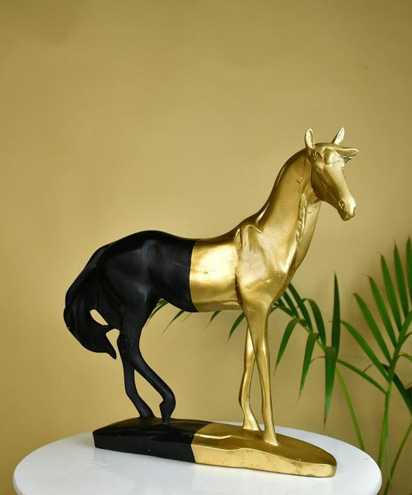 Sowpeace Black Gold Stallion — image 2