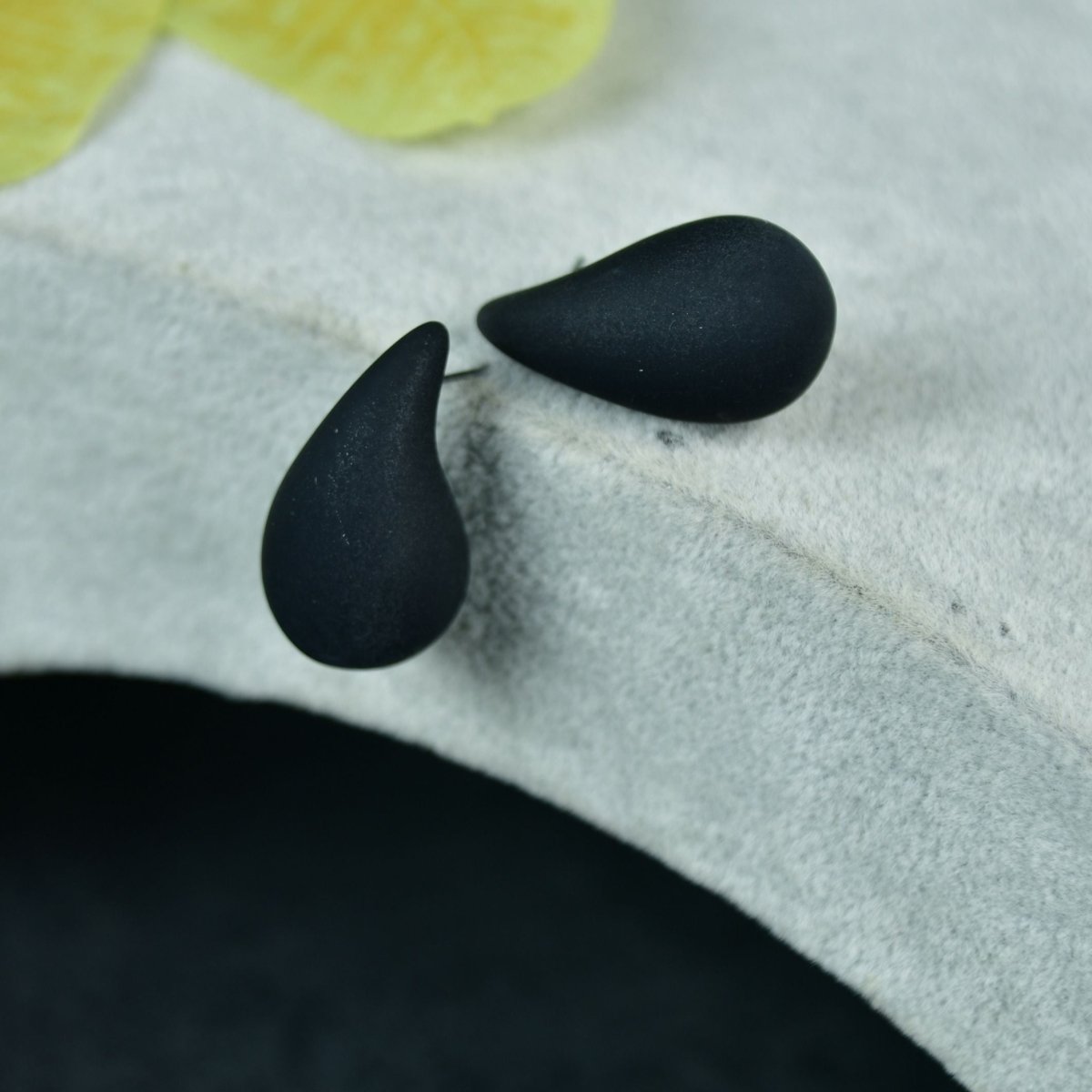 Sowpeace Black Teardrop CCB Earrings | Elegant One‑Size Lightweight Jewelry for Women & Daily Wear - Sowpeace - 
