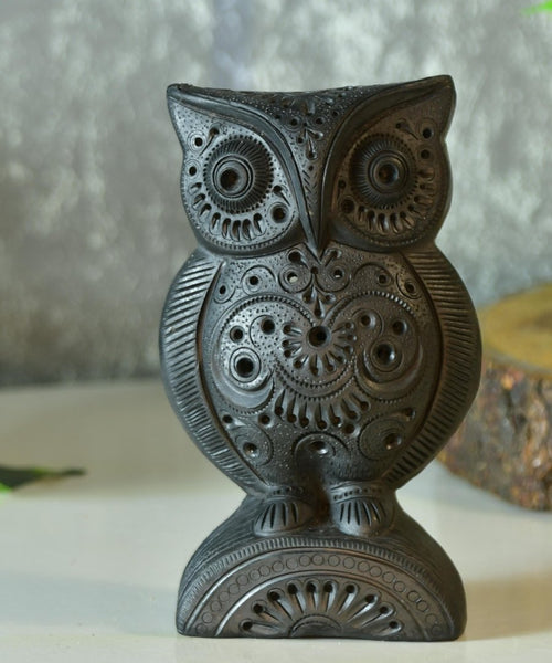 Sowpeace Black Terracotta Artisanal Owl: Tabletop Decor