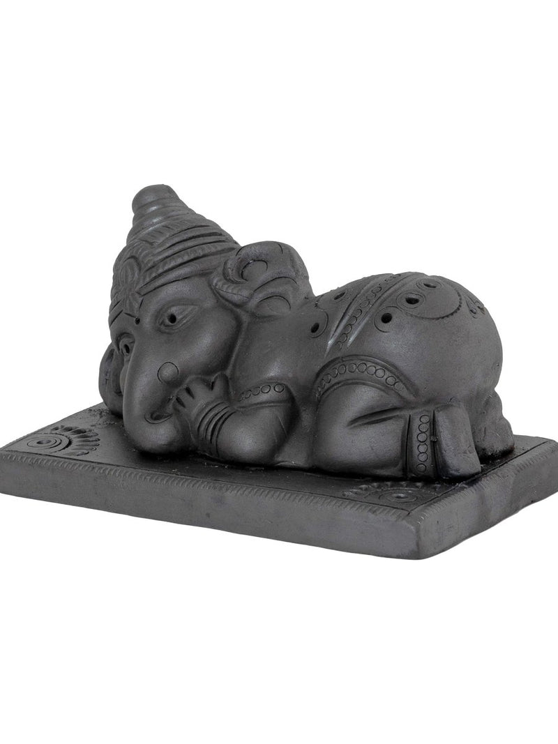 गणेश को आराम करते हुए आकर्षक रूप से डिजाइन किया गया  – view 4