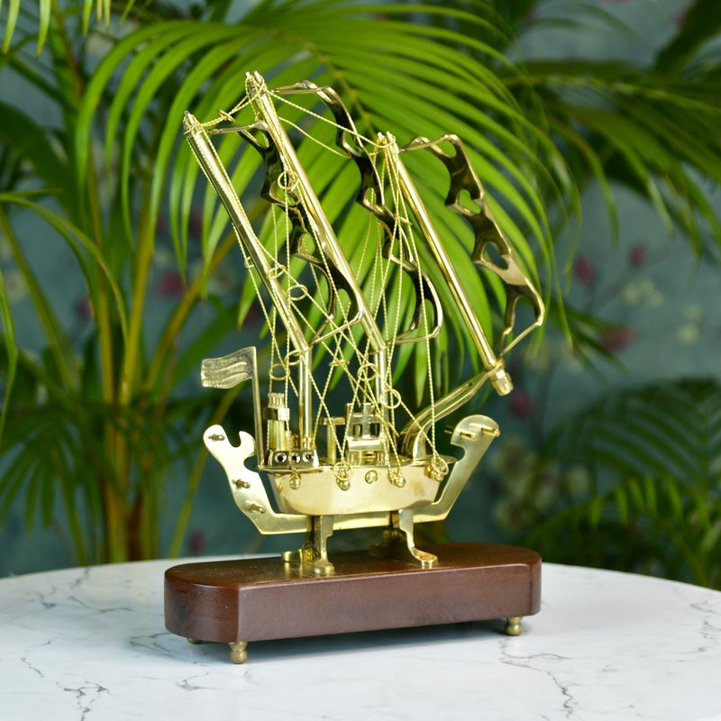 Sowpeace Brass multi sail Ship – view 1