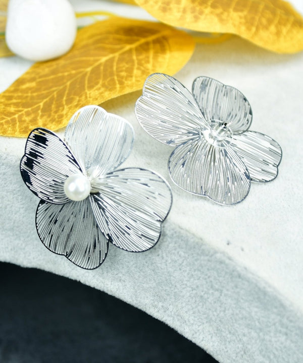 Sowpeace Centre Bead Flower Gold Stainless Steel Earrings | Elegant One‑Size Lightweight Jewelry for Women & Daily Wear — image 3
