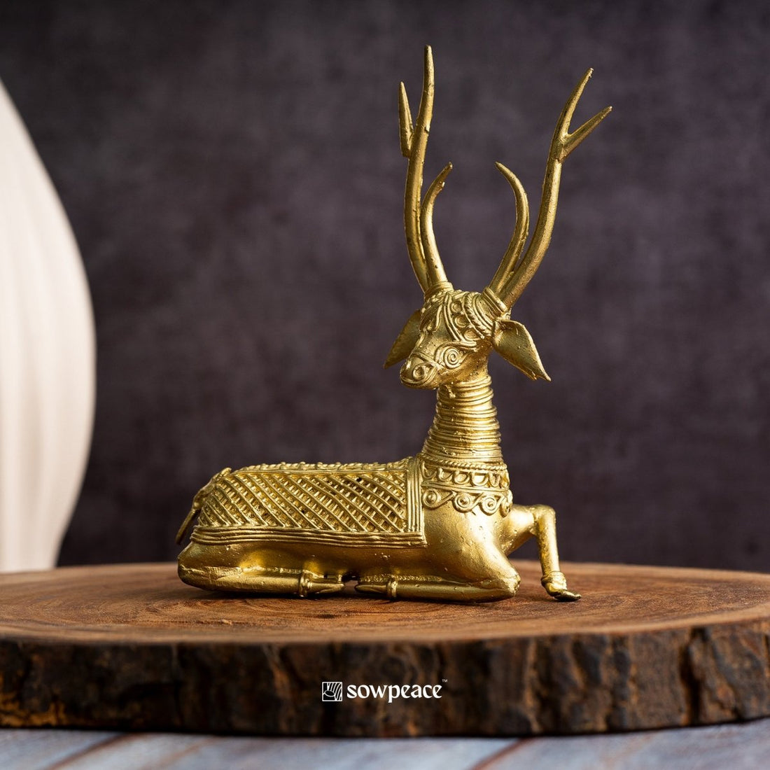 Sowpeace Dhokra Deer Sitting - Dhokra - Sowpeace - Animal - Dhokra tabletop