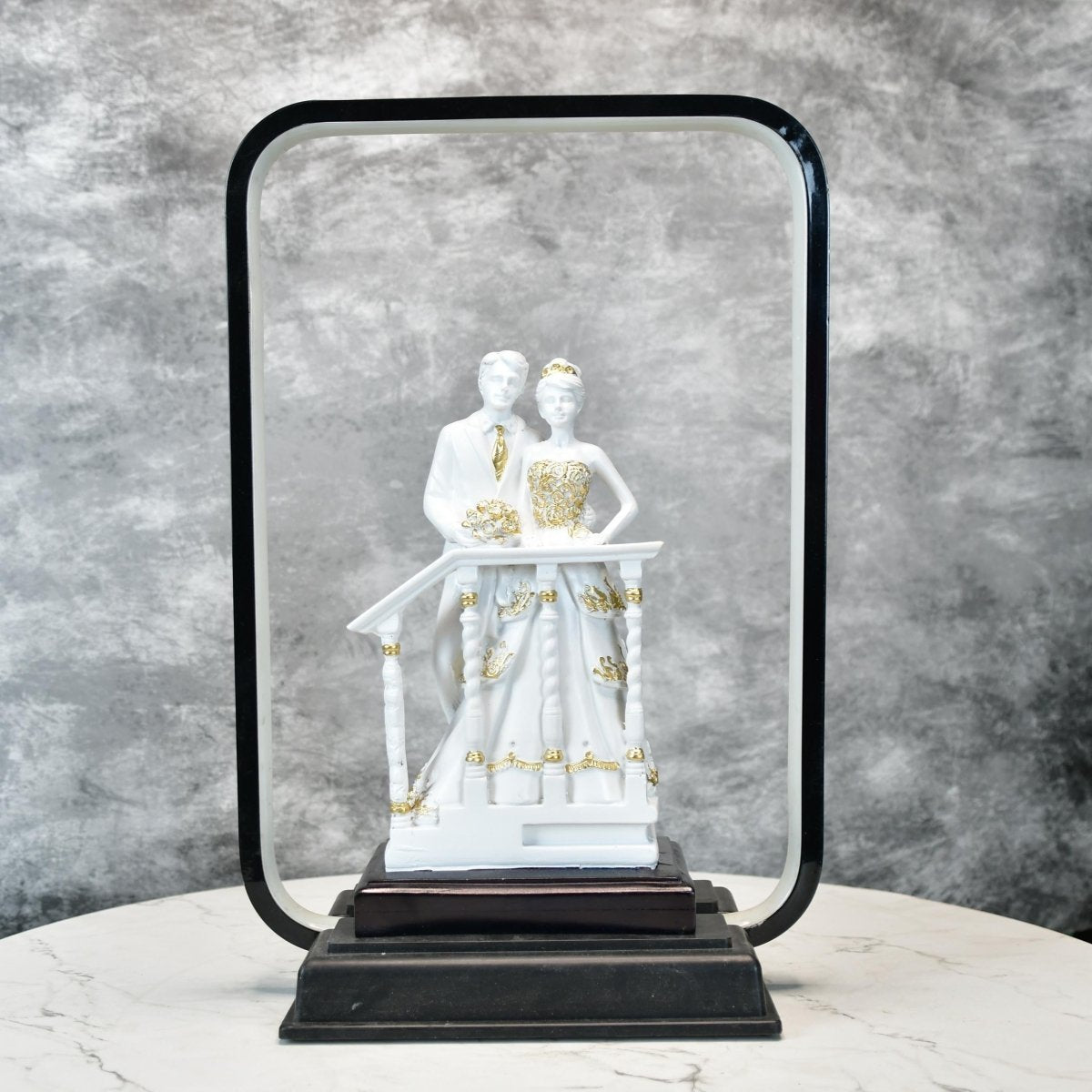 Sowpeace Eternal Bond Radiance Figurine | Elegant White Resin Decorative Sculpture for Home Décor & Gifting