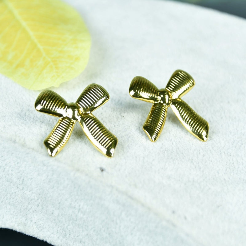 Sowpeace Floral Stripe Gold Stainless Steel Earrings | Stylish One‑Size Lightweight Jewelry for Women & Daily Wear – view 2