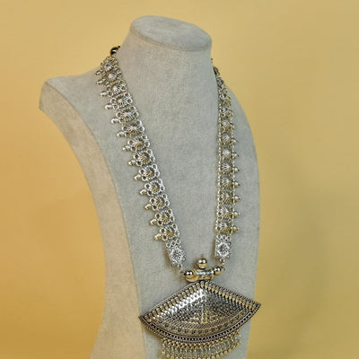 Sowpeace German Silver Necklace: Triangular Flower & Circular Design