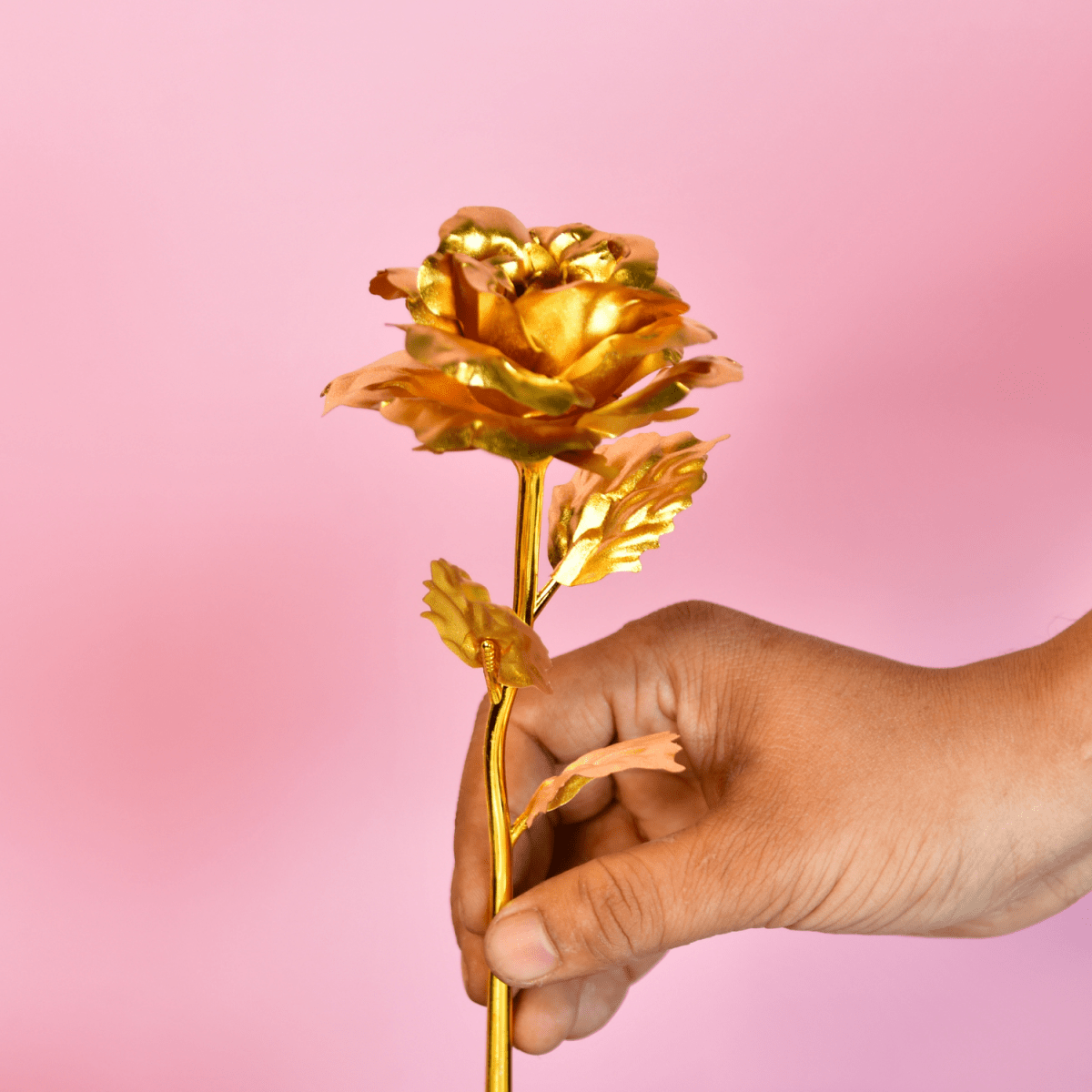 Sowpeace Golden Love Decorative Piece | Elegant Gold Home Décor & Romantic Gift Item. - Sowpeace - 