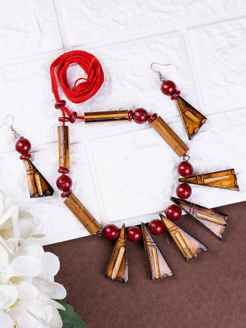 Sowpeace Handcrafted Bamboo Triangle Necklace: Artistic Tradition in Style – view 4