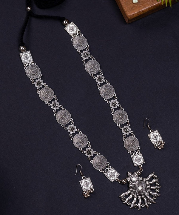 Sowpeace Handcrafted German Silver Necklace: Sun and Flower Design — image 4